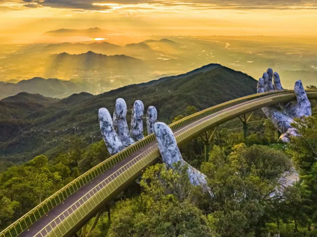 THUÊ XE ĐI ĐÀ NẴNG