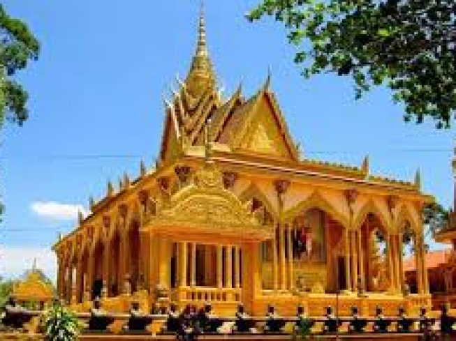 THUÊ XE ĐI SÓC TRĂNG