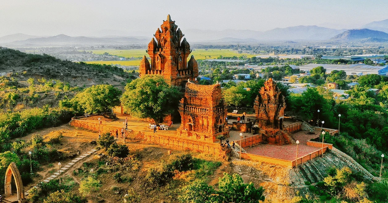 THUÊ XE BẢO MAI